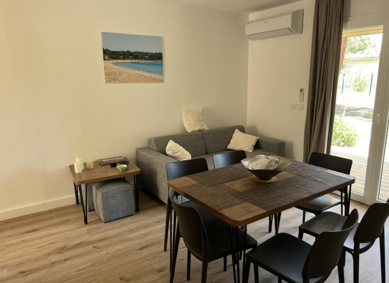 Fiori Di Cala Rossa Residence Hoteliere Lecci Kültér fotó
