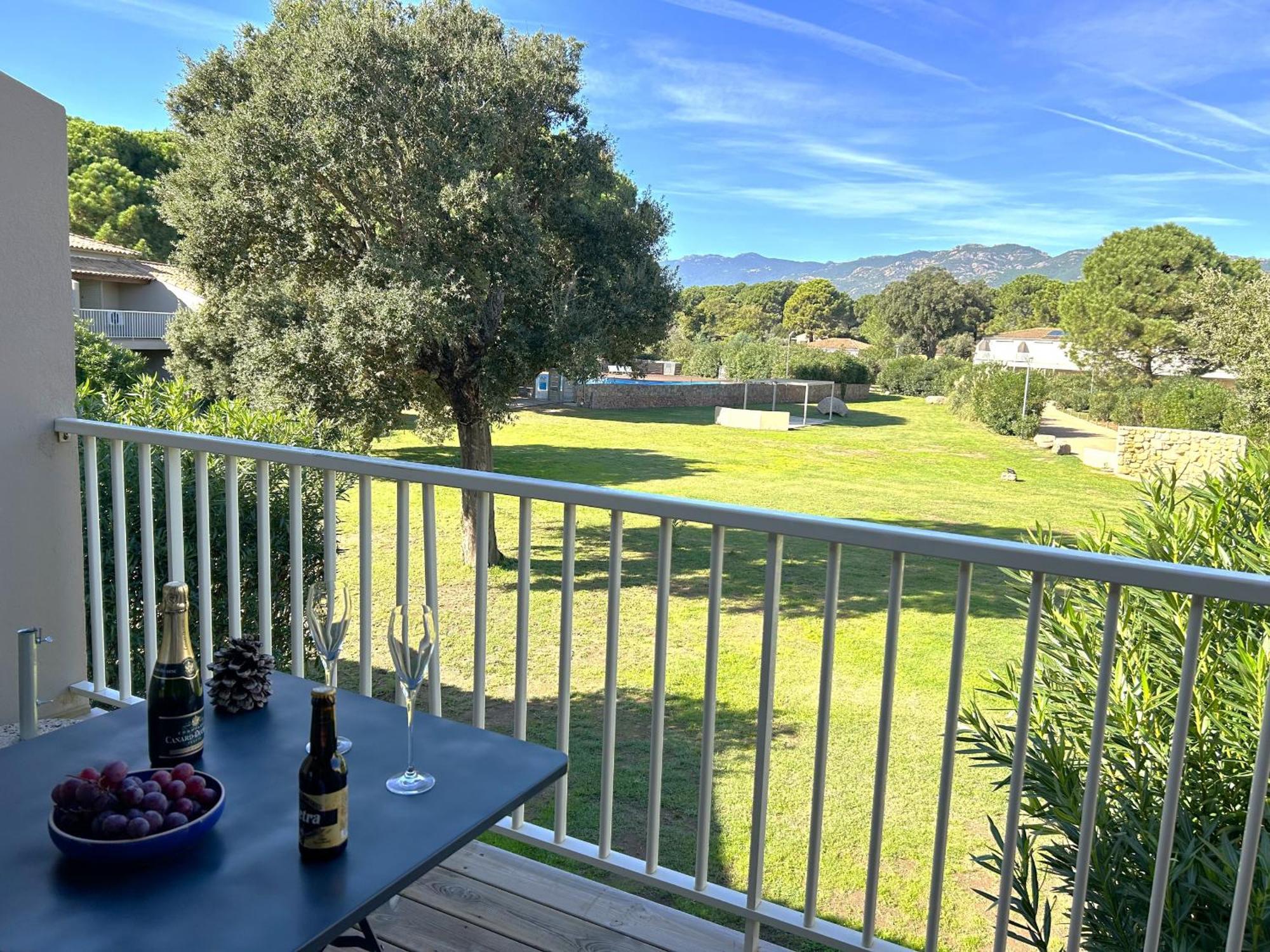 Fiori Di Cala Rossa Residence Hoteliere Lecci Kültér fotó