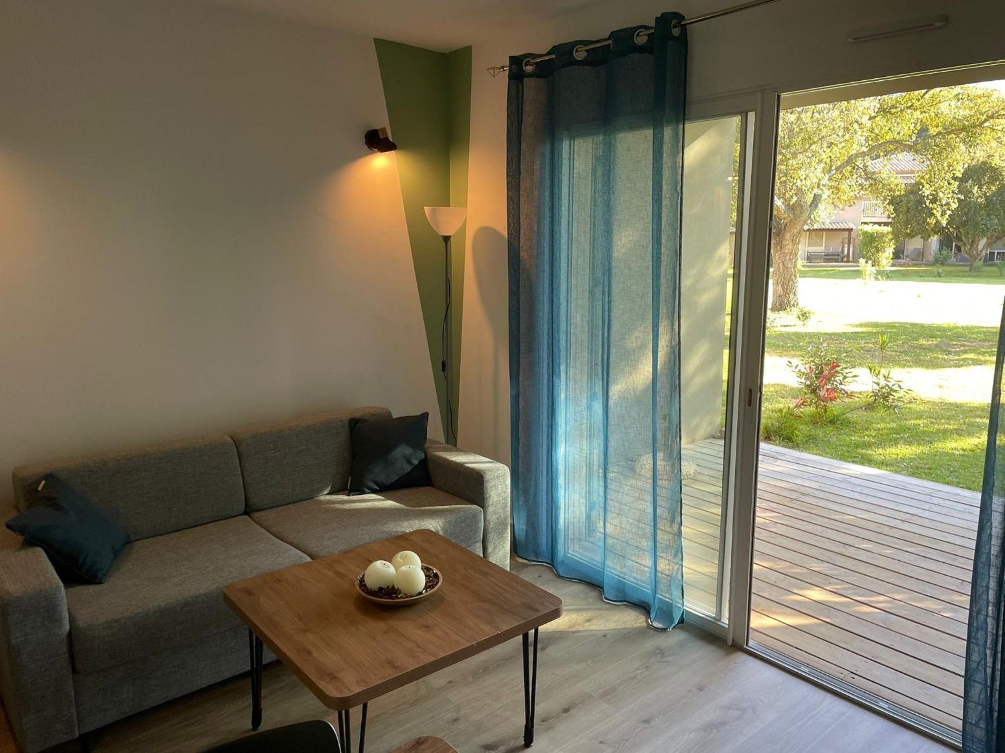 Fiori Di Cala Rossa Residence Hoteliere Lecci Kültér fotó