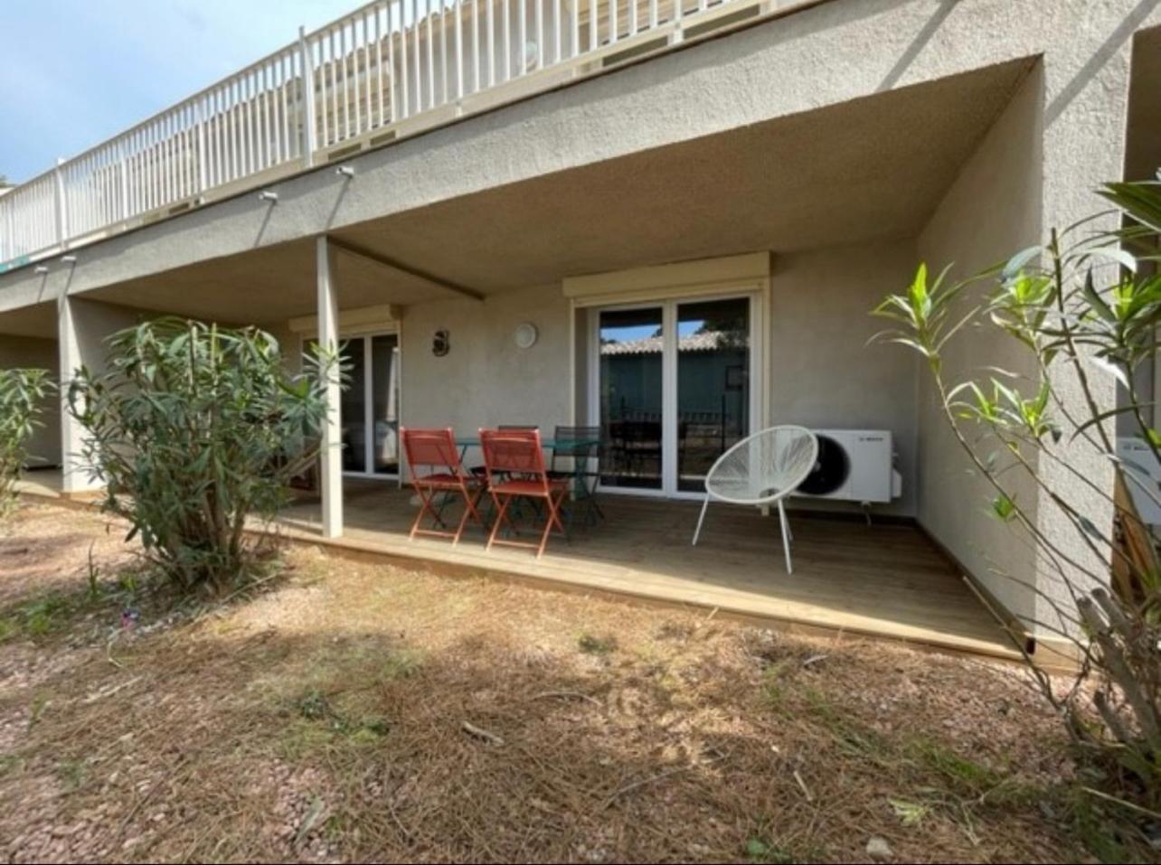Fiori Di Cala Rossa Residence Hoteliere Lecci Kültér fotó